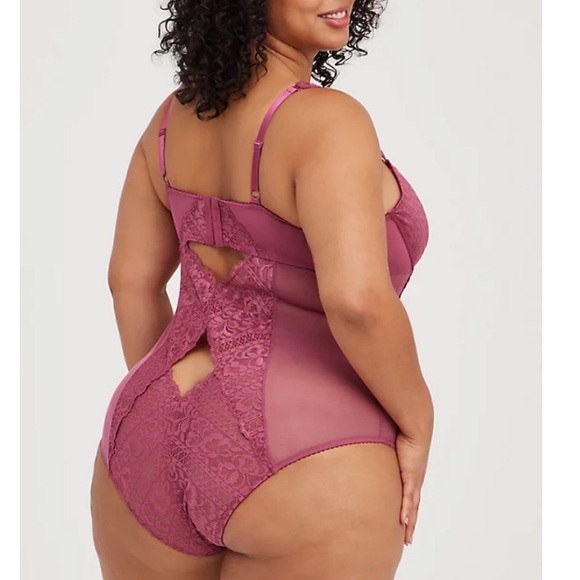 TORRID NWT UNDERWIRE BODYSUIT - LACE & MESH VIOLET - Picture 6 of 8
